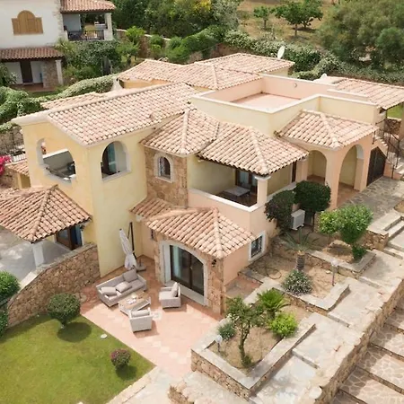 Perla Marina Semesterbostad Porto San Paolo (Sardinia)